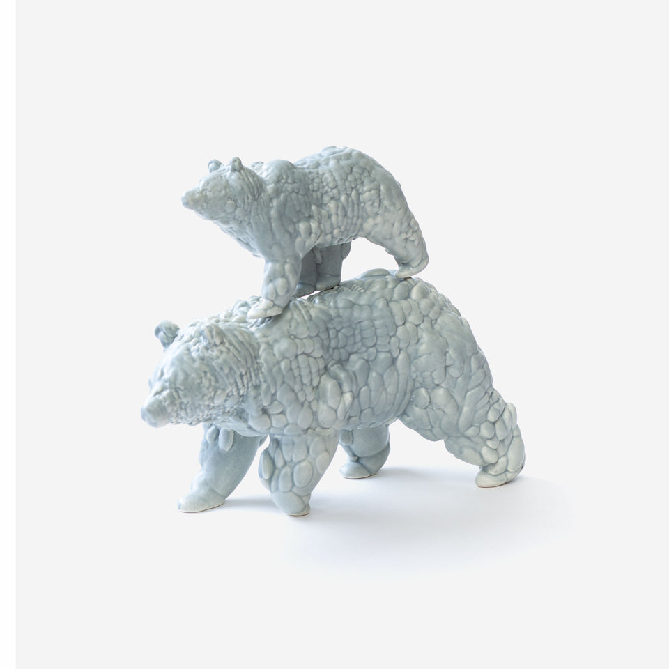 Orso Skulptur Bär klein hellgrau