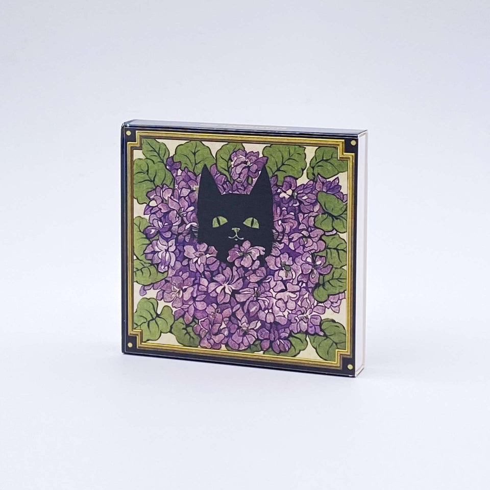 Streichhölzer Kätzchen im Flieder